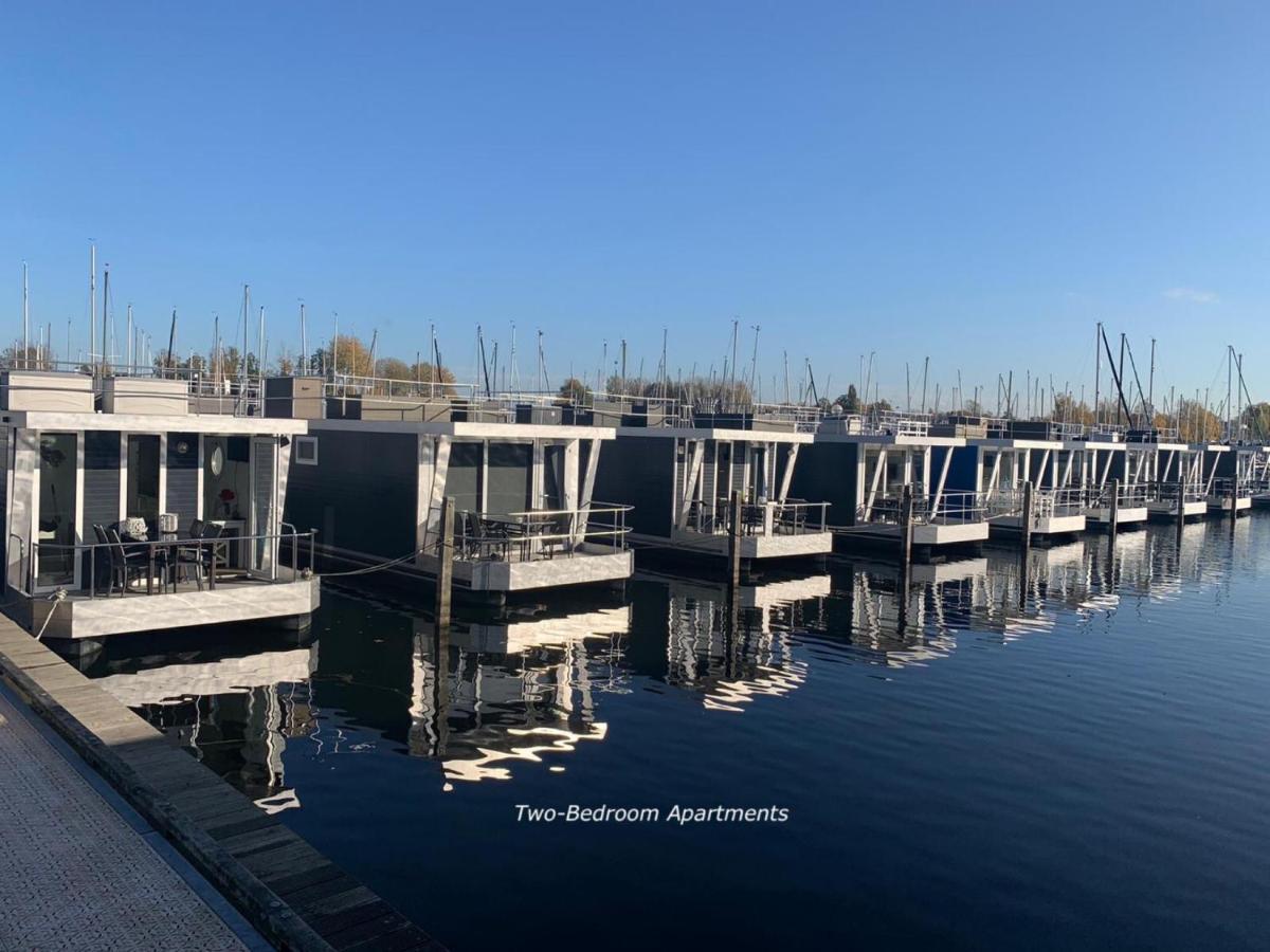 Marinaparcs Naarden Esterno foto